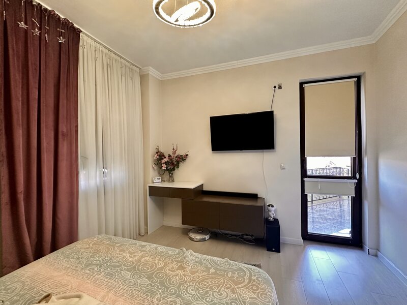 Dobroesti (langa Bucuresti, acces rapid Colentina, Fundeni,  Voluntari).